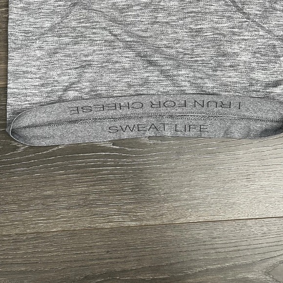 Lululemon Swiftly Tech Tank Top Size 6 Heather Gray Racerback Athletic Work Out - Picture 2 of 7